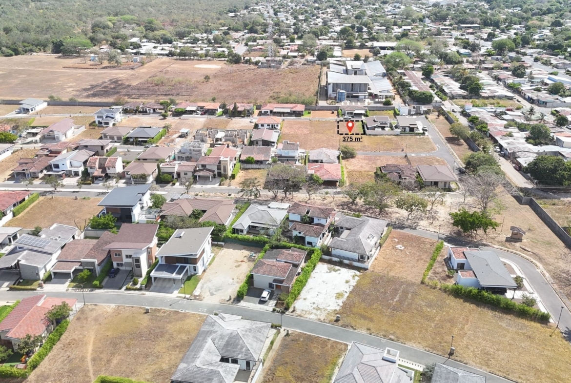 Gated Community Lot for Sale in Condominium Parque del Encino – Liberia